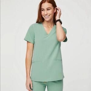 Figs | Women’s RARE Limited Edition Casma Jade Green Scrub Top Nurse Pockets XS